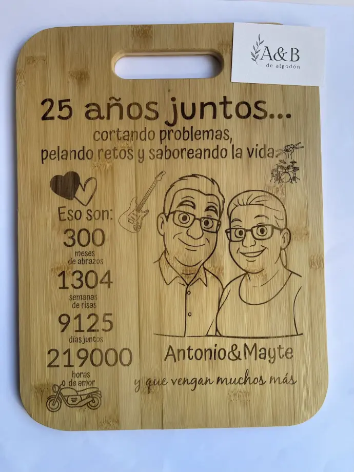 Tabla de cortar de bambú personalizada