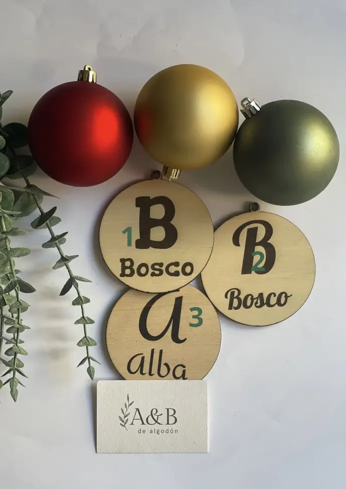 Adorno Navidad (Inicial y nombre) (Inicial con Nombre 1, Cuerda)