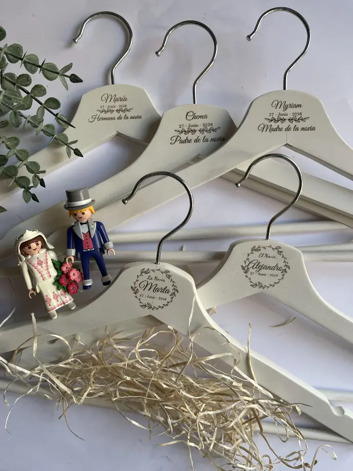 Perchas personalizadas  (Nada, Pequeña, Blanco)