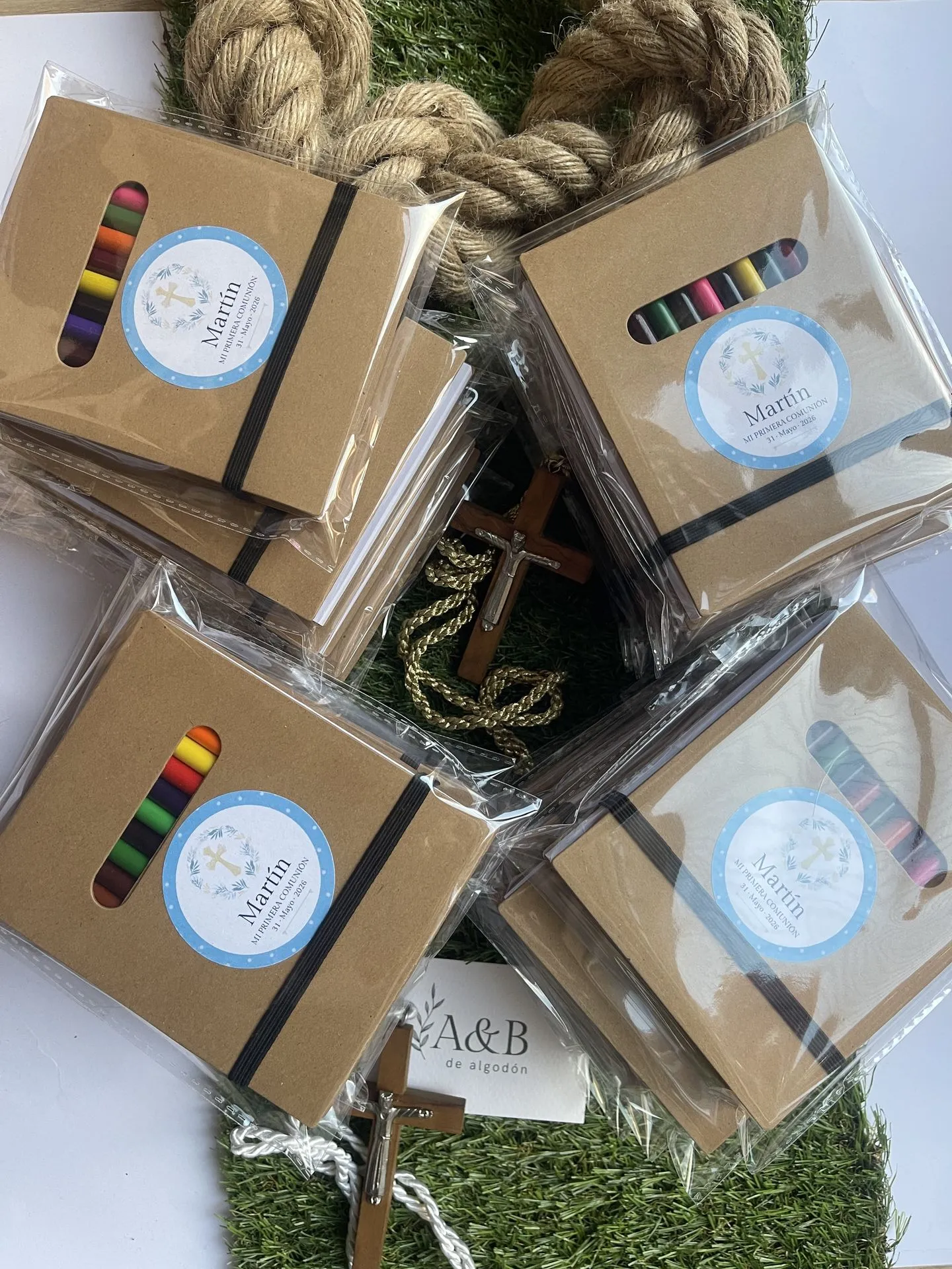 Set de dibujo y pintura infantil personalizado