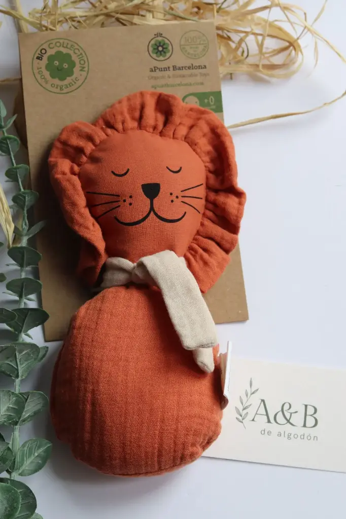 Muñeco Sonajero BIO para bebé LEÓN